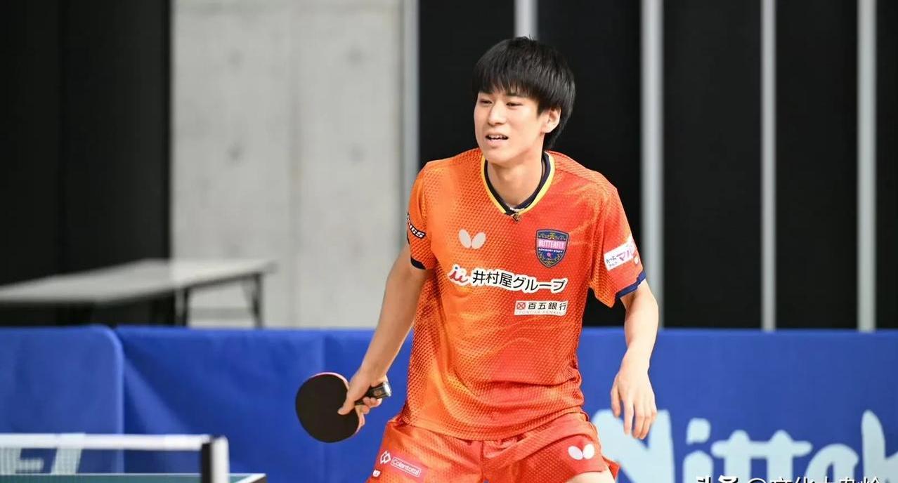 日本运动员英勇拼搏争取胜利