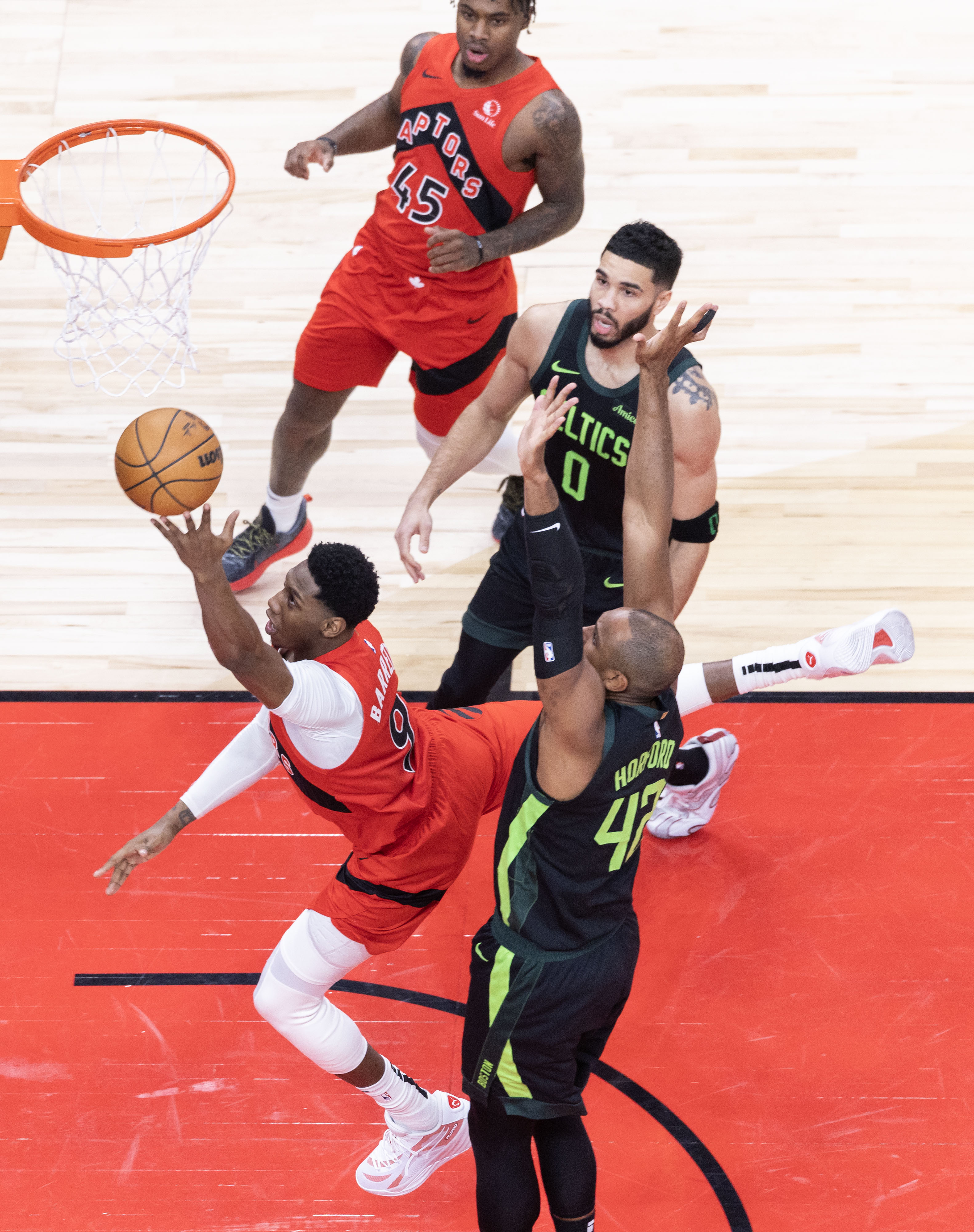 关于NBA季后赛：猛龙惊险晋级半决赛的信息